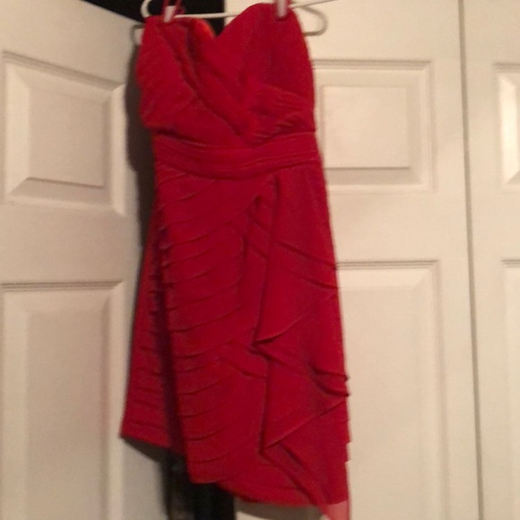 Red cocktail dress - Picture 1 of 3